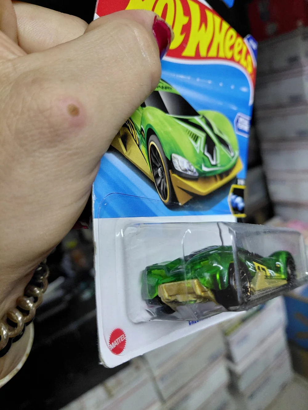 Hot Wheels Crescendo from the 2025 X-Raycers series (3/10, collector number 37/2